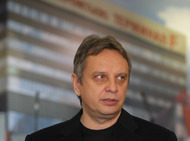 "Шереметьево" продлило контракт с гендиректором до 2014 года